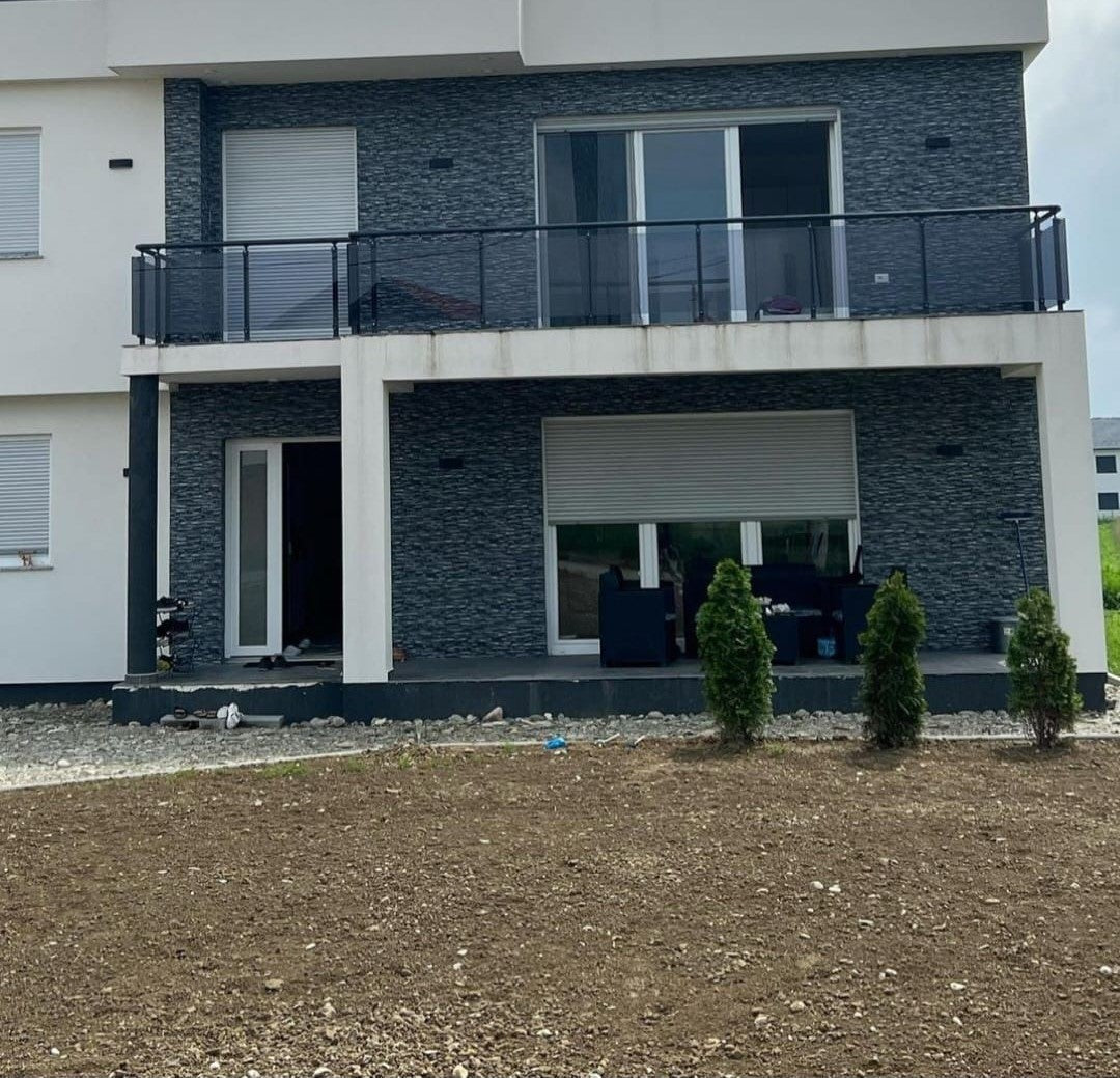 Balkongeländer aus Glas für draußen